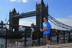 雷速体育直播官网-巴黎举行马拉松比赛，巴萨表现悬殊