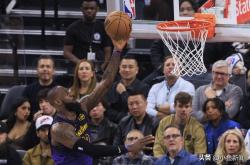 雷速体育下载-包含NBA赛后采访曝光，内幕引发热议的词条