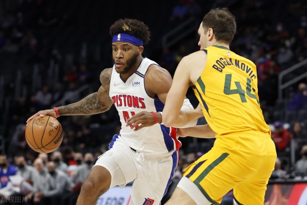 MAD横扫HLE,Bin完成史诗逆转八强赛2:0(上海) MAD横扫HLE,Bin完成史诗逆转八强赛2:0(上海)