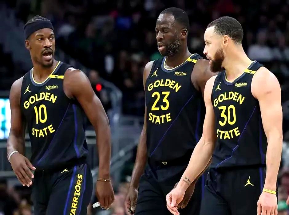 爵士迎战马刺,西部豪强激情碰撞 爵士迎战马刺,西部豪强激情碰撞