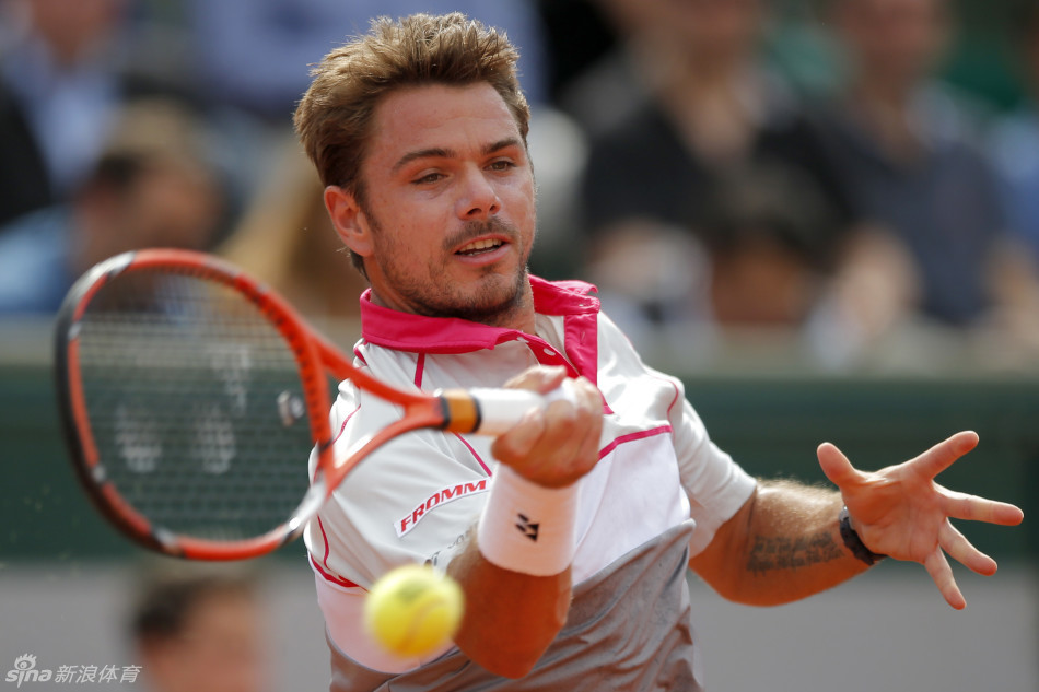 关于世界网球队险胜澳大利亚网球队，瓦林卡送出助攻的信息