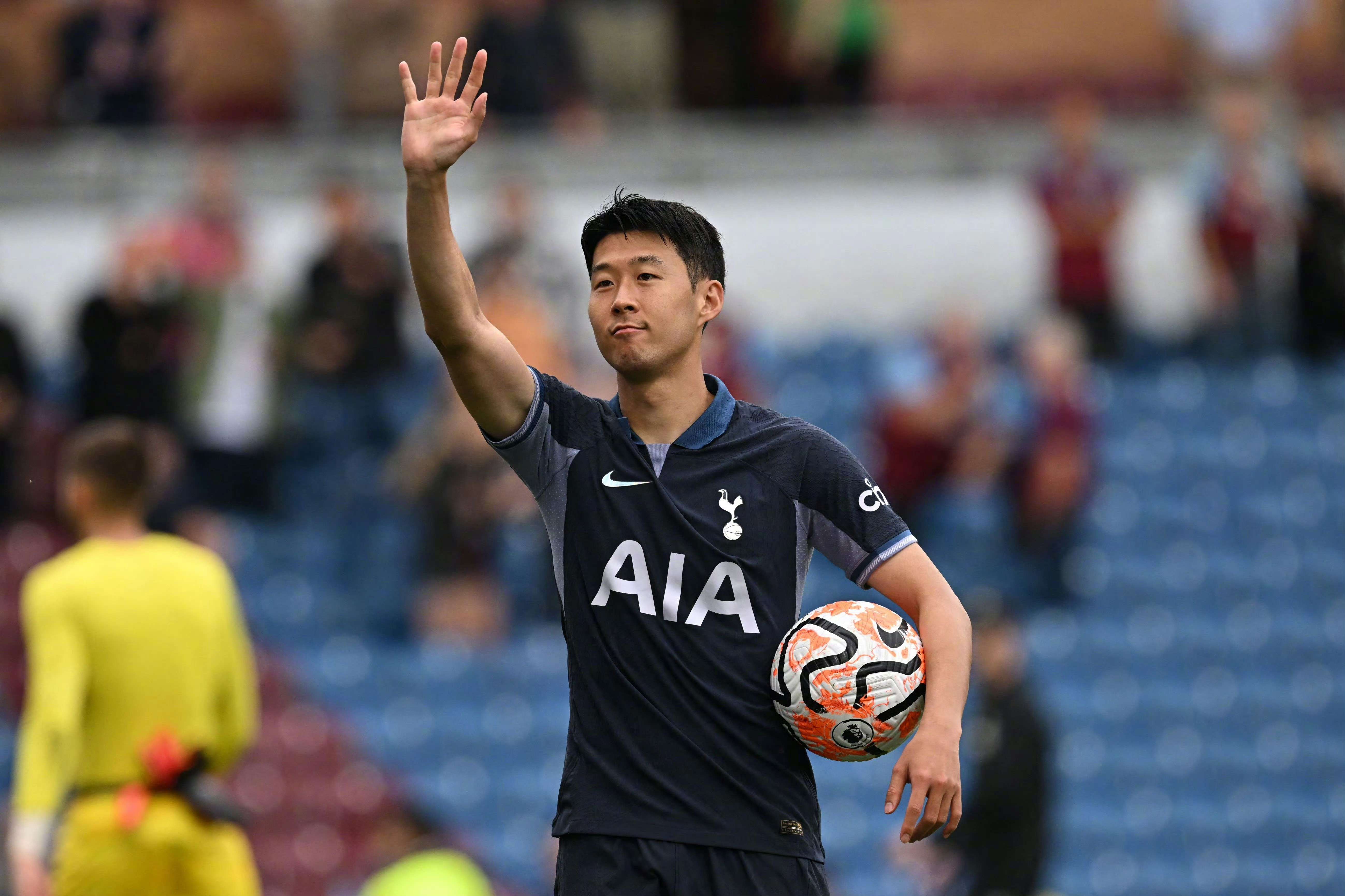 那不勒斯鏖战塞内加尔,孙兴慜完成帽子戏法的简单介绍 那不勒斯鏖战塞内加尔,孙兴慜完成帽子戏法的简单介绍