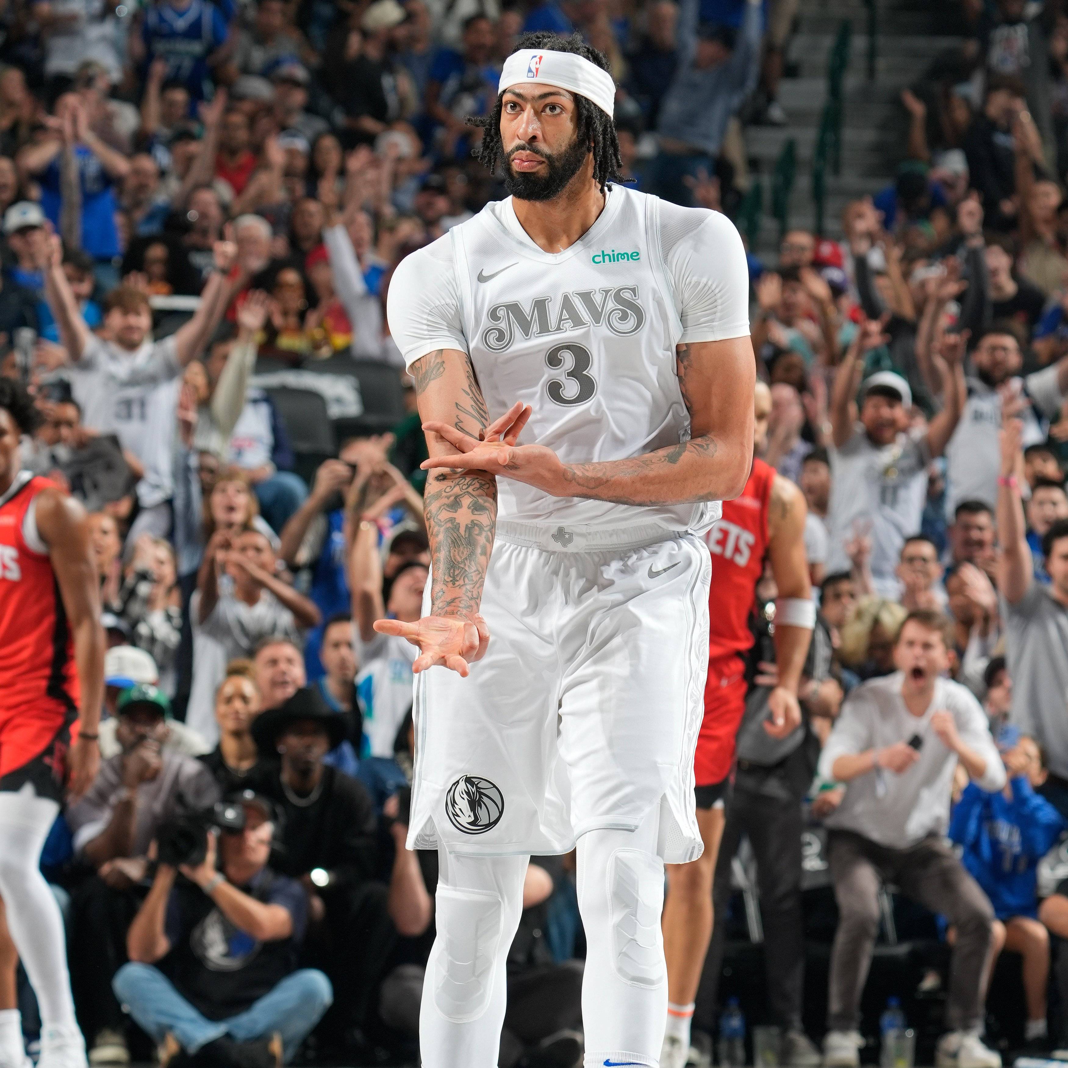 关于火箭完胜独行侠,浓眉哥惊艳四座的信息 关于火箭完胜独行侠,浓眉哥惊艳四座的信息