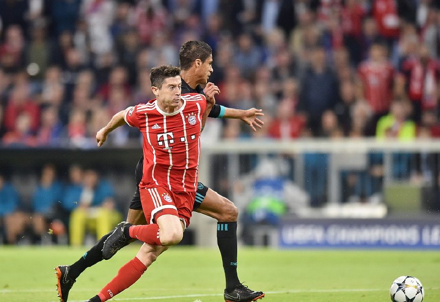 丹麦绝杀波兰，本泽马扛起全队